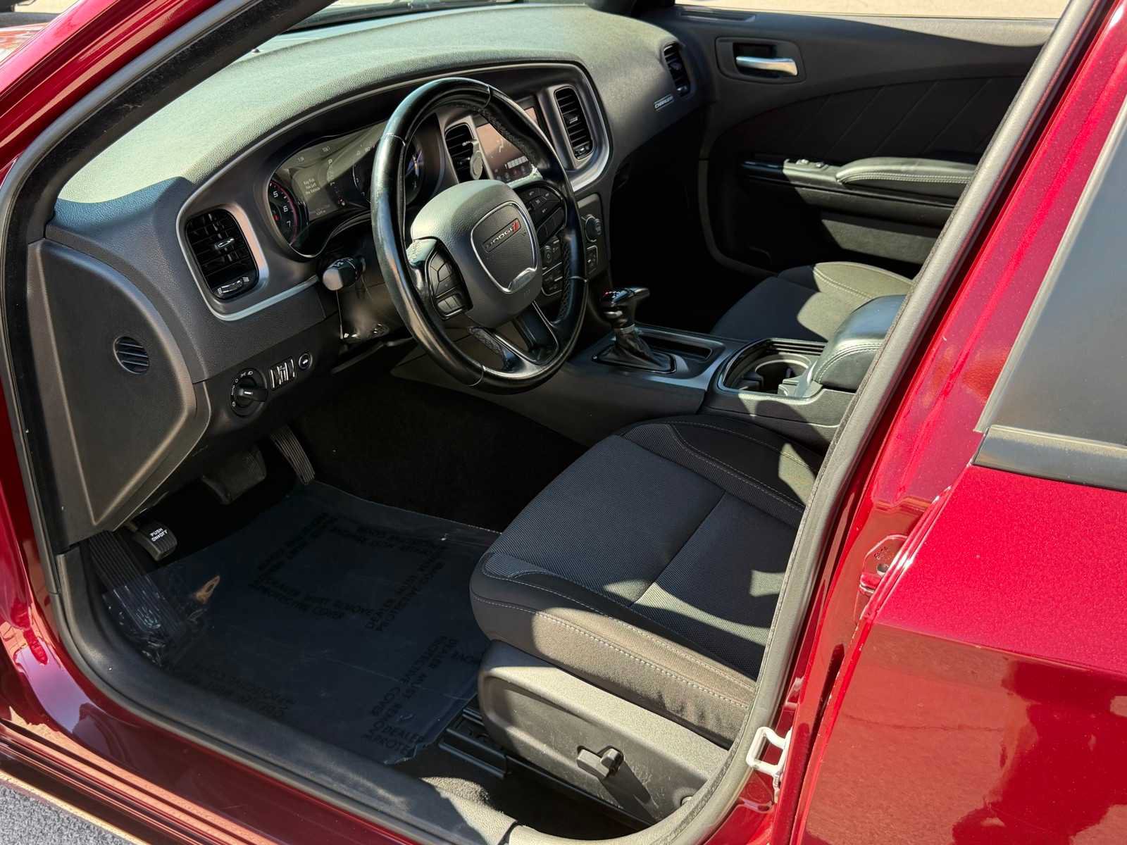 Used 2022 Dodge Charger SXT w/ Blacktop Package RWD image 13