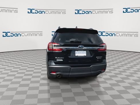Used 2023 Subaru Ascent Limited w/ Technology Package AWD/4WD image 7