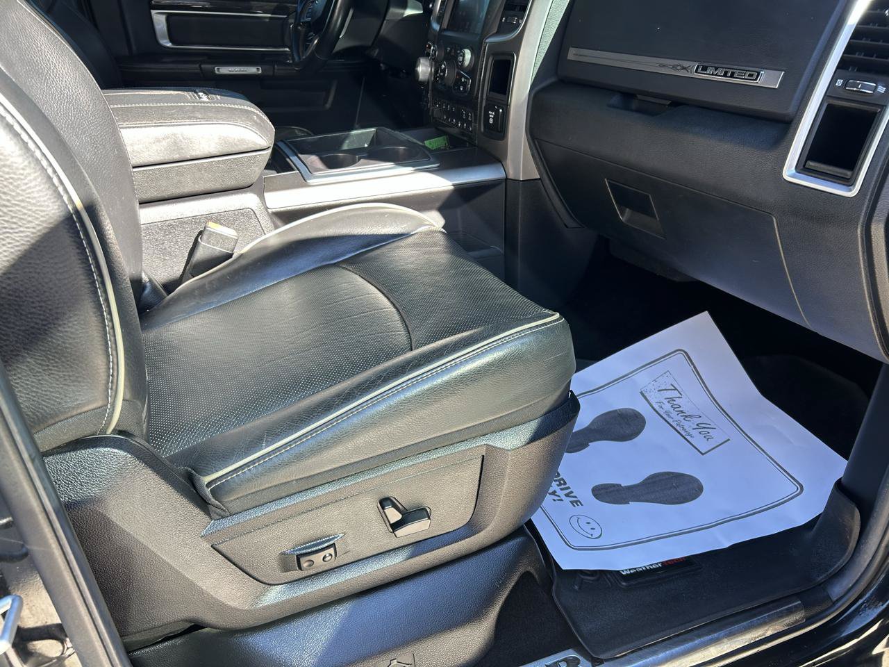 Used 2014 RAM 1500 Limited AWD/4WD image 12
