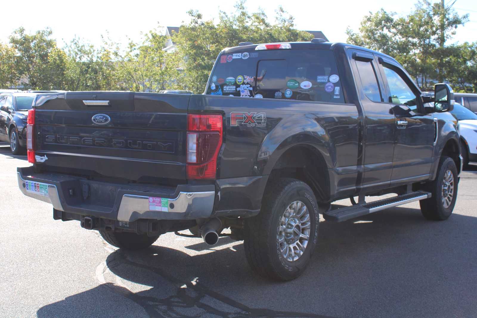 Used 2020 Ford F250 XLT w/ XLT Premium Package AWD/4WD image 4