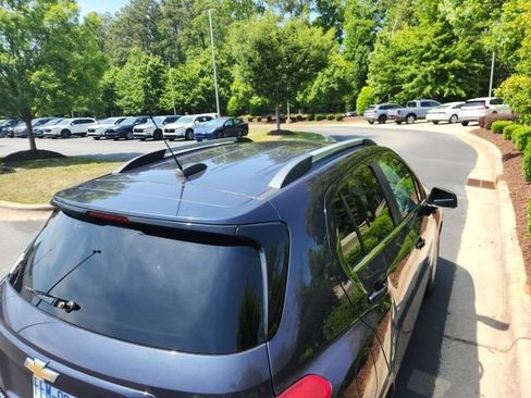 Used 2018 Chevrolet Trax LT FWD image 13
