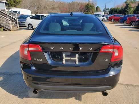 Used 2012 Volvo S60 T5 image 10