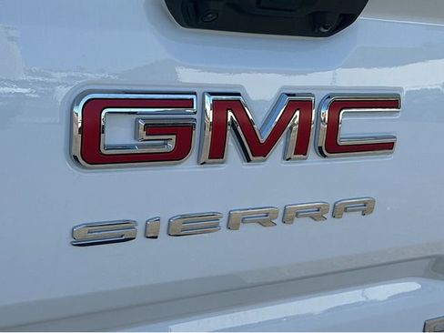 New 2026 GMC Sierra 1500 Elevation AWD/4WD image 13