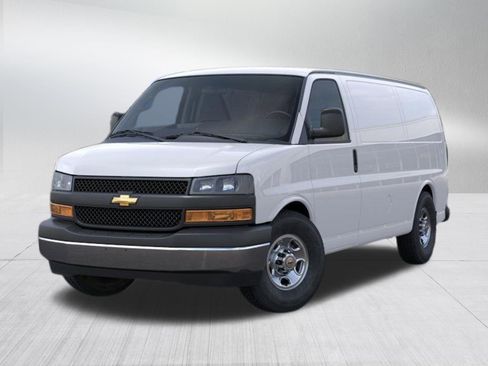 New 2026 Chevrolet Express 2500 w/ Driver Convenience Package image 9
