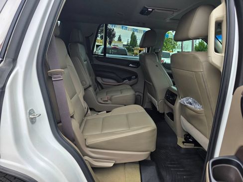 Used 2018 Chevrolet Tahoe Premier AWD/4WD image 28