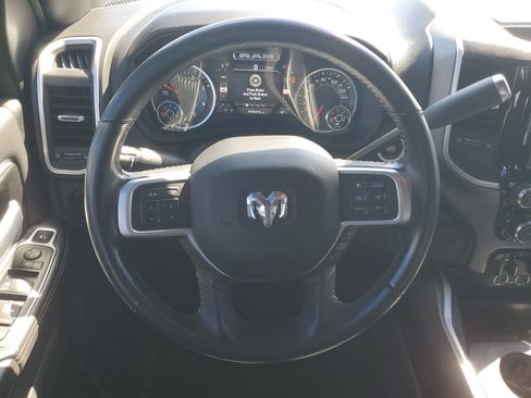 Used 2022 RAM 2500 Big Horn w/ Level B Equipment Group image 17