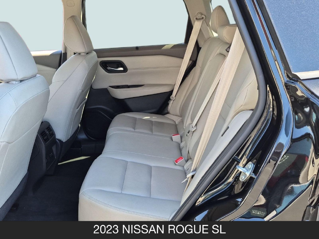 Used 2023 Nissan Rogue SL w/ SL Premium Package FWD image 15