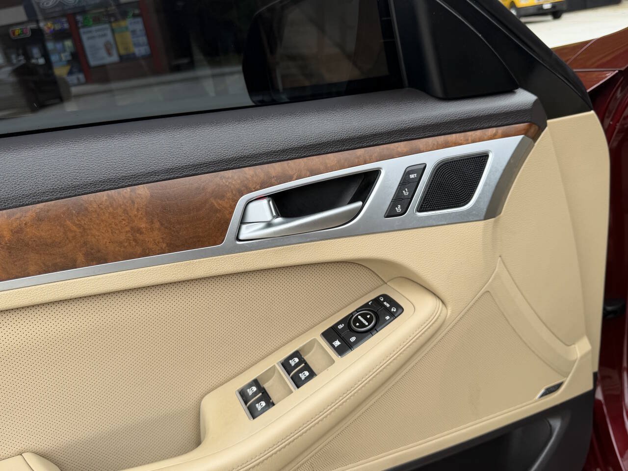 Used 2016 Hyundai Genesis 3.8 image 20