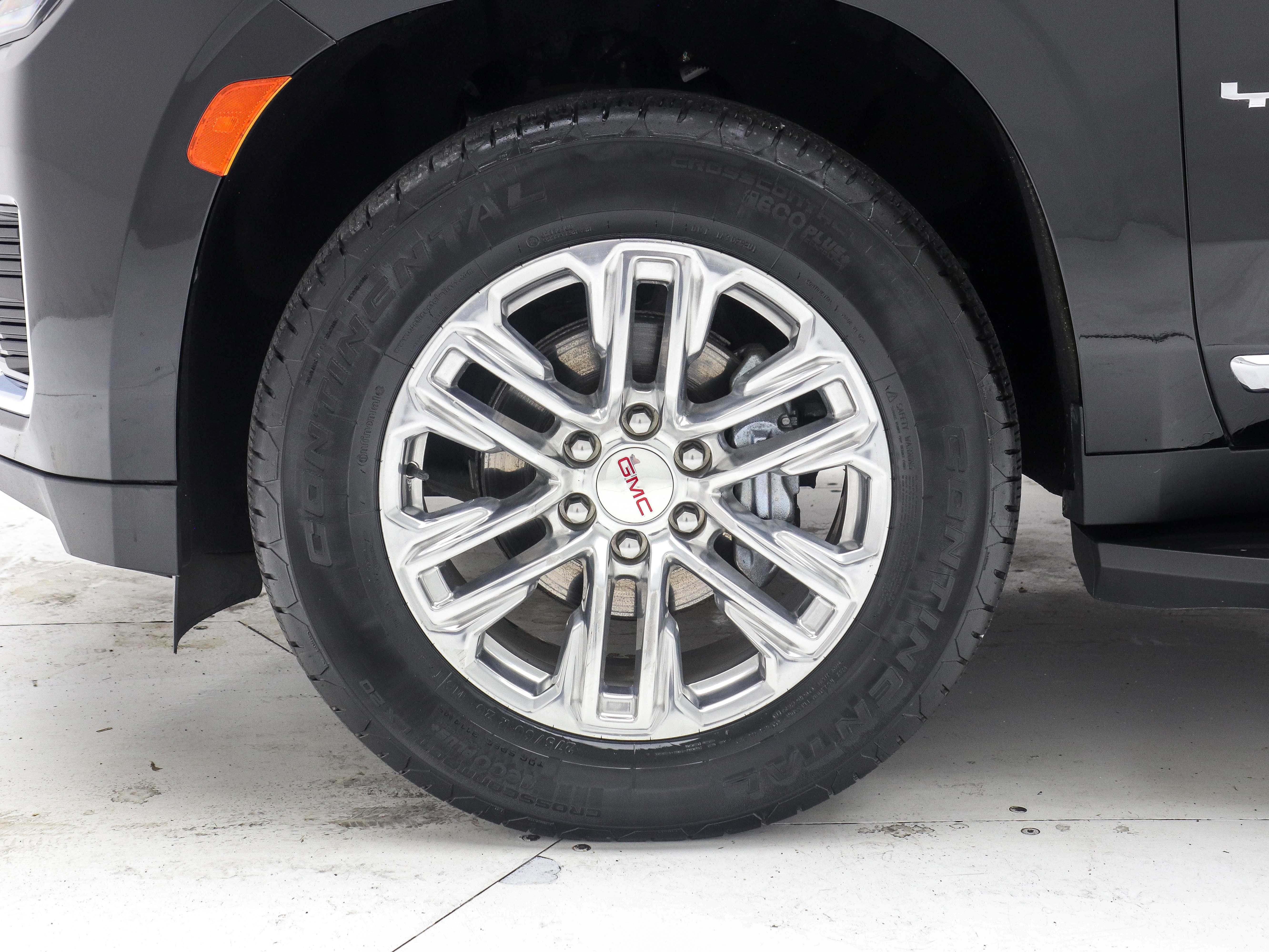 Used 2022 GMC Yukon XL SLT AWD/4WD image 26