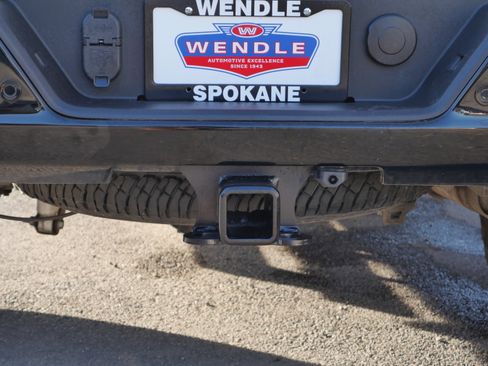 Used 2024 Chevrolet Silverado 2500 Custom w/ Custom Value Package image 23