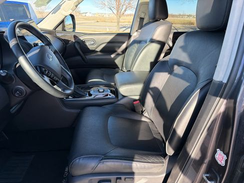 Used 2024 INFINITI QX80 Luxe image 22