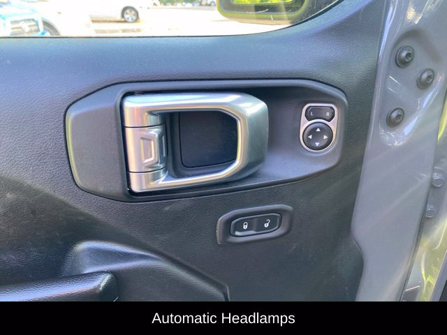 Used 2018 Jeep Wrangler Unlimited Sport S AWD/4WD image 12
