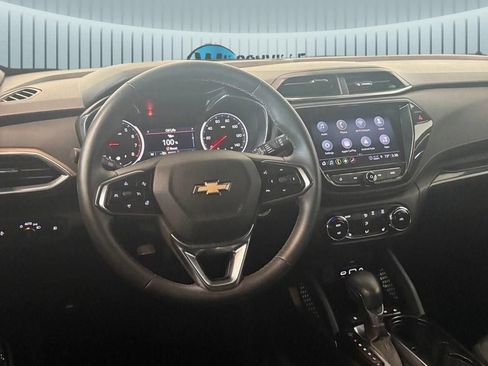Used 2023 Chevrolet TrailBlazer ACTIV w/ Sun and Liftgate Package FWD image 14