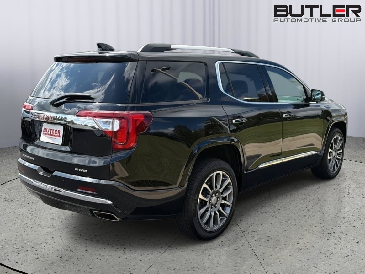 Used 2021 GMC Acadia Denali w/ Denali Ultimate Package AWD/4WD image 6