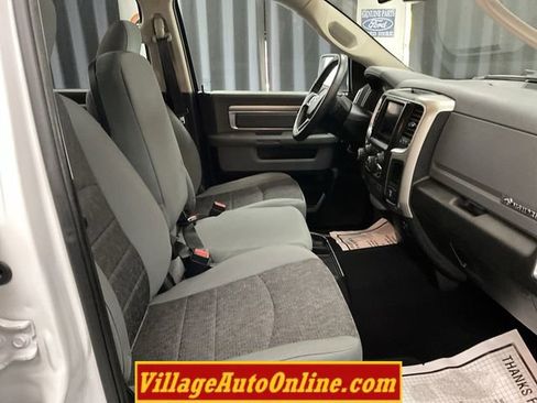Used 2019 RAM 1500 Big Horn AWD/4WD image 38