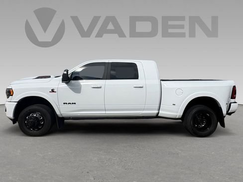 Used 2024 RAM 3500 Limited image 7