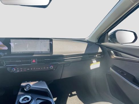 New 2026 Kia EV6 Wind RWD image 24
