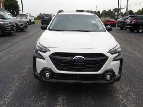 Used 2025 Subaru Outback Onyx Edition XT image 11