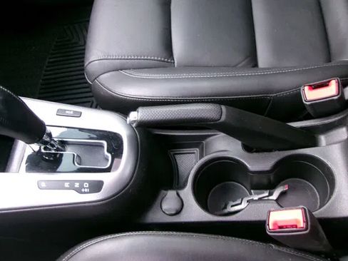 Used 2015 Chevrolet Cruze LTZ w/ Sun, Sound and Sport Package FWD image 16