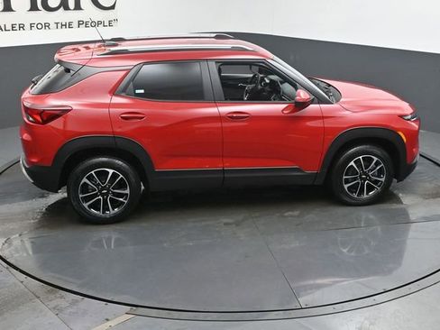 New 2026 Chevrolet TrailBlazer LT w/ Convenience Package AWD/4WD image 17