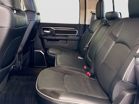 Used 2021 RAM 2500 Laramie AWD/4WD image 5