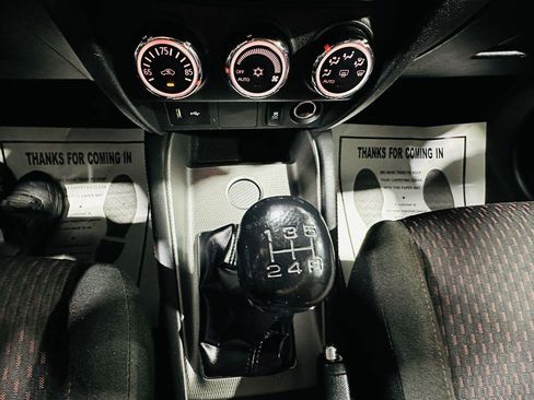 Used 2019 Mitsubishi Outlander Sport ES FWD image 19