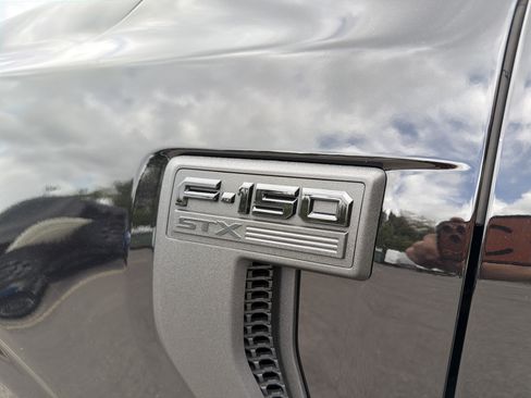 Used 2023 Ford F150 XL w/ STX Appearance Package AWD/4WD image 9