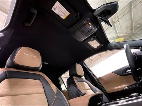 Used 2026 Chevrolet Equinox ACTIV w/ Convenience Package III image 22