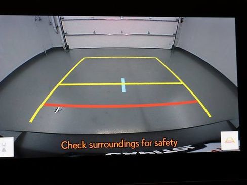 Used 2024 Lexus UX 250h FWD image 24