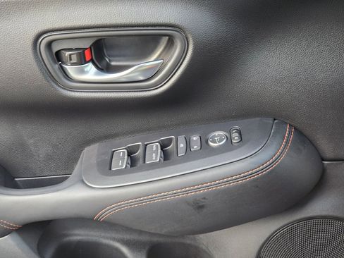 Used 2026 Honda HR-V Sport image 12