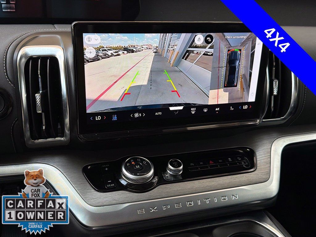 Used 2025 Ford Expedition Max Platinum AWD/4WD image 7