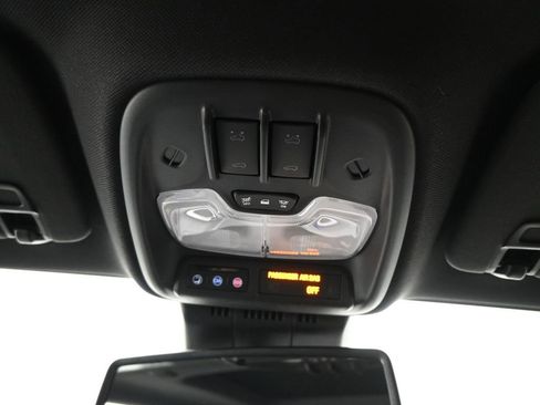 New 2026 GMC Canyon Denali image 13