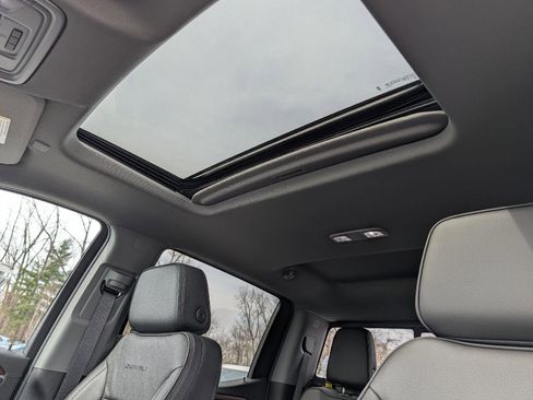 New 2026 GMC Sierra 1500 Denali w/ Denali Reserve Package image 16