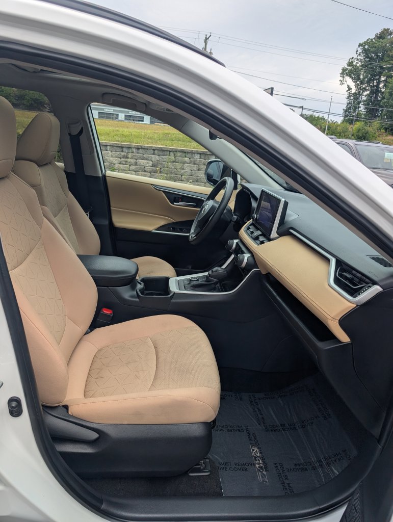 Certified 2023 Toyota RAV4 XLE w/ Convenience Package AWD/4WD image 22
