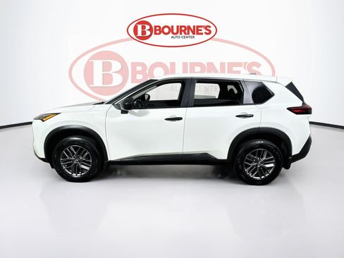 Used 2023 Nissan Rogue S AWD/4WD image 6