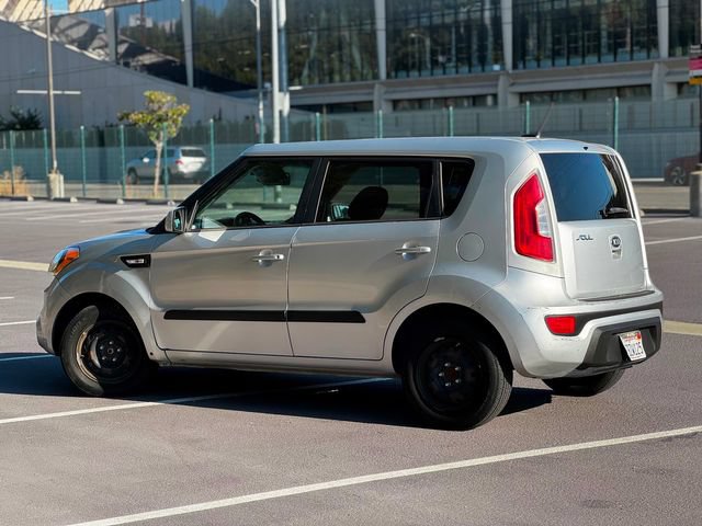 Used 2013 Kia Soul FWD image 8