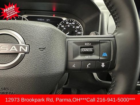 Used 2025 Nissan Rogue SV FWD image 13