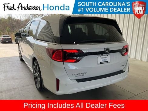 New 2026 Honda Odyssey Touring image 24