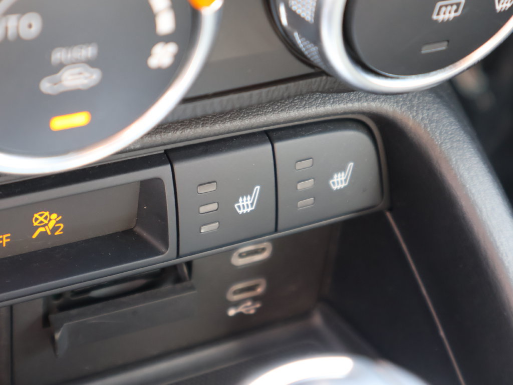 Used 2025 MAZDA MX-5 Miata RF Grand Touring RWD image 35