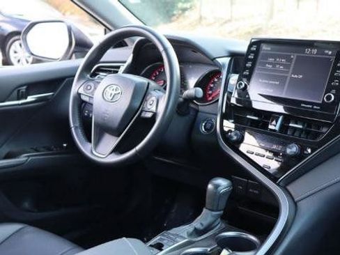 Used 2024 Toyota Camry XSE image 6