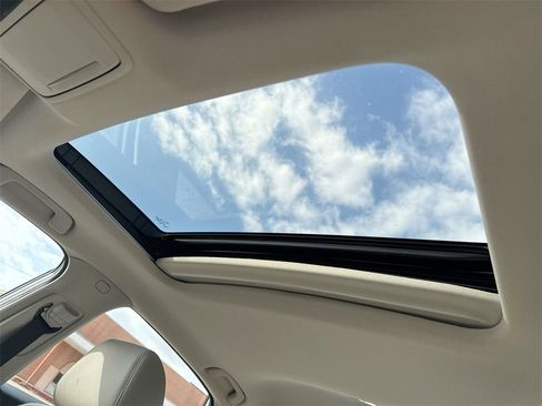 Used 2022 Honda Civic Touring image 20