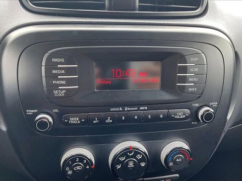 Used 2015 Kia Soul Base image 20