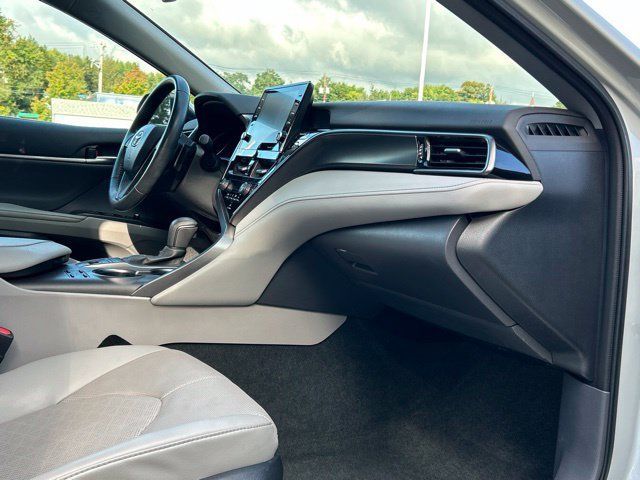 Used 2023 Toyota Camry XSE w/ Navigation Package FWD image 27