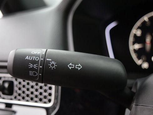 Used 2025 Honda Civic Sport image 17