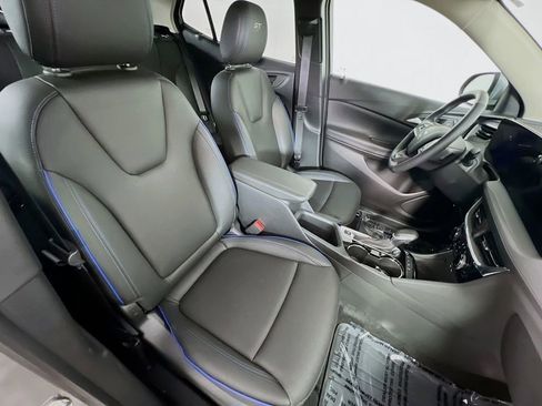 Certified 2025 Buick Encore GX Sport Touring w/ Advanced Technology Package image 28