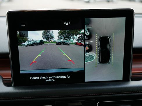 Used 2022 Lincoln Aviator Reserve w/ Elements Package Plus image 27