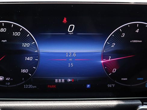 New 2026 Mercedes-Benz GLB 250 4MATIC image 23