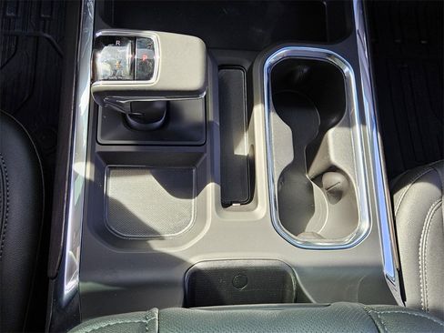 New 2026 GMC Sierra 1500 SLT w/ SLT Premium Plus Package image 21