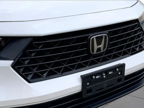 Used 2023 Honda Accord LX image 30