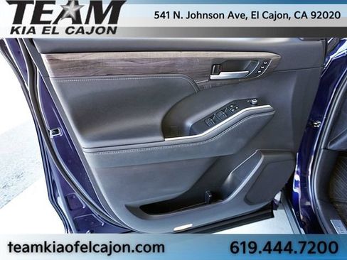 Used 2023 Toyota Highlander Limited AWD/4WD image 24